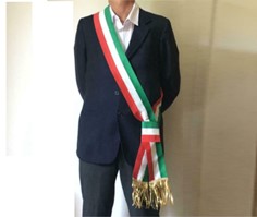 immagine di repertorio: sindaco con fascia tricolore